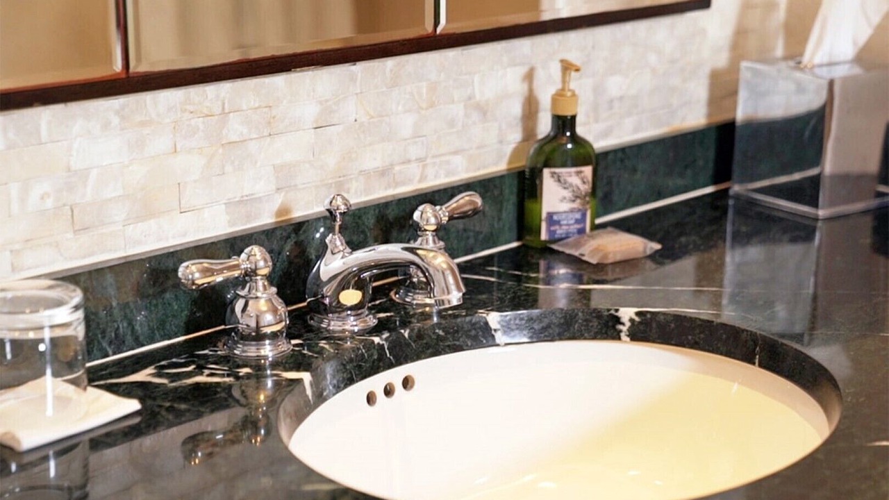 Photo of Bathroom in Key Biscayne