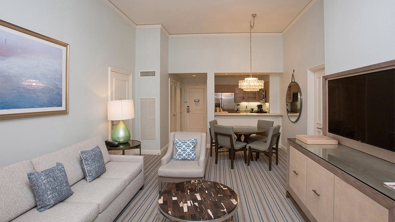 Photo of Livingroom in Key Biscayne
