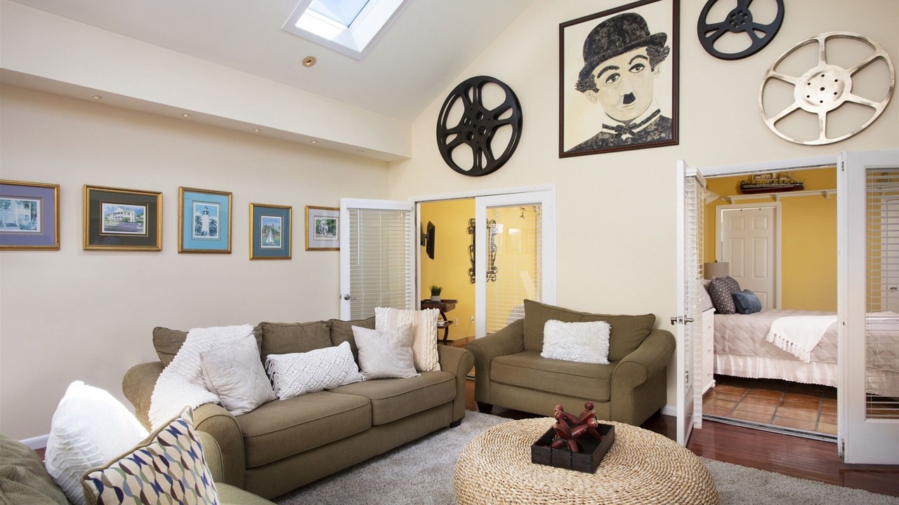 Photo of Bedroom in Downtown