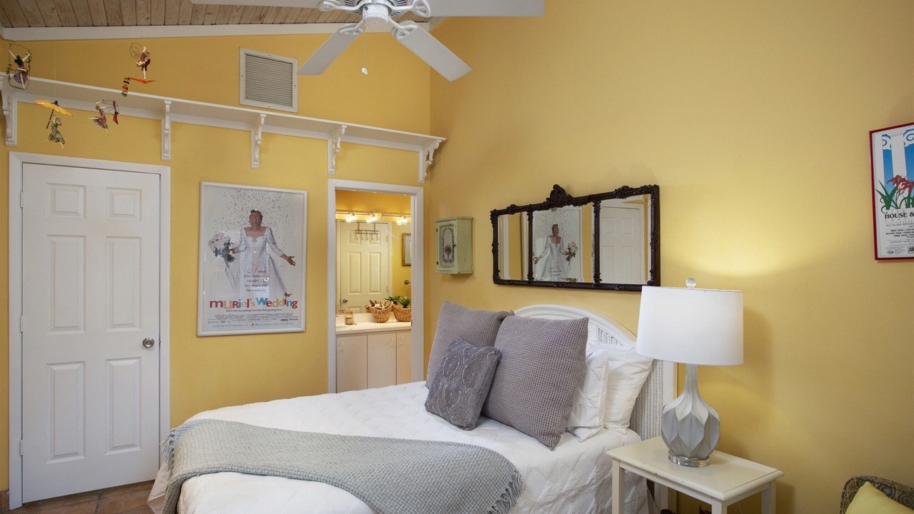 Photo of Bedroom in Downtown