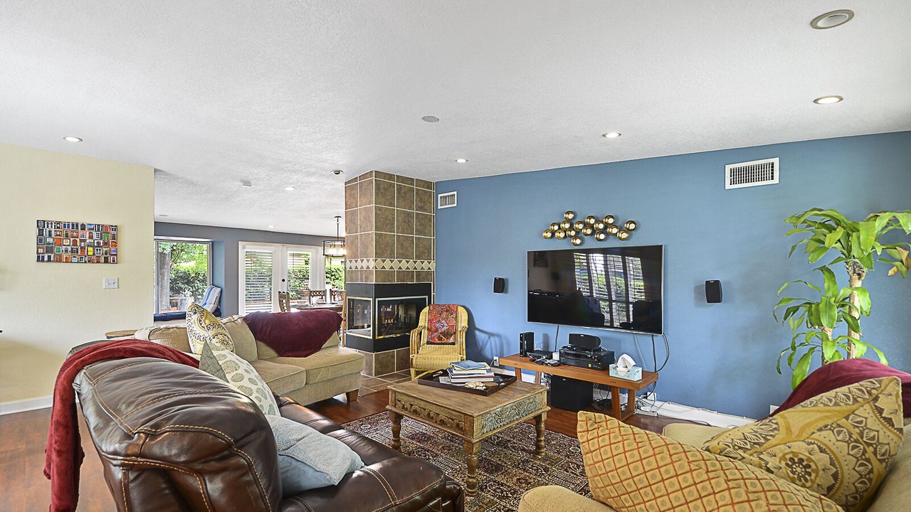 Photo of Bedroom in Lake Underhill