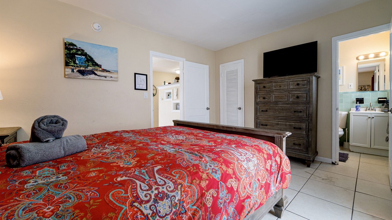 Photo of Bedroom in Edgewood
