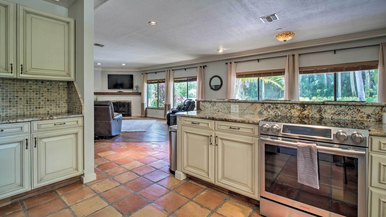 Photo of Kitchen in Tropic