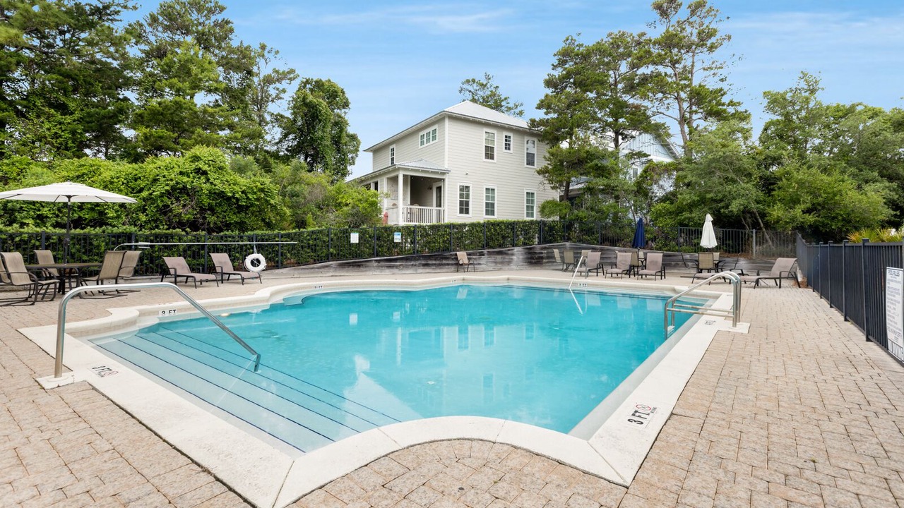 Photo of Outdoor in Lakeside at Blue Mountain Beach