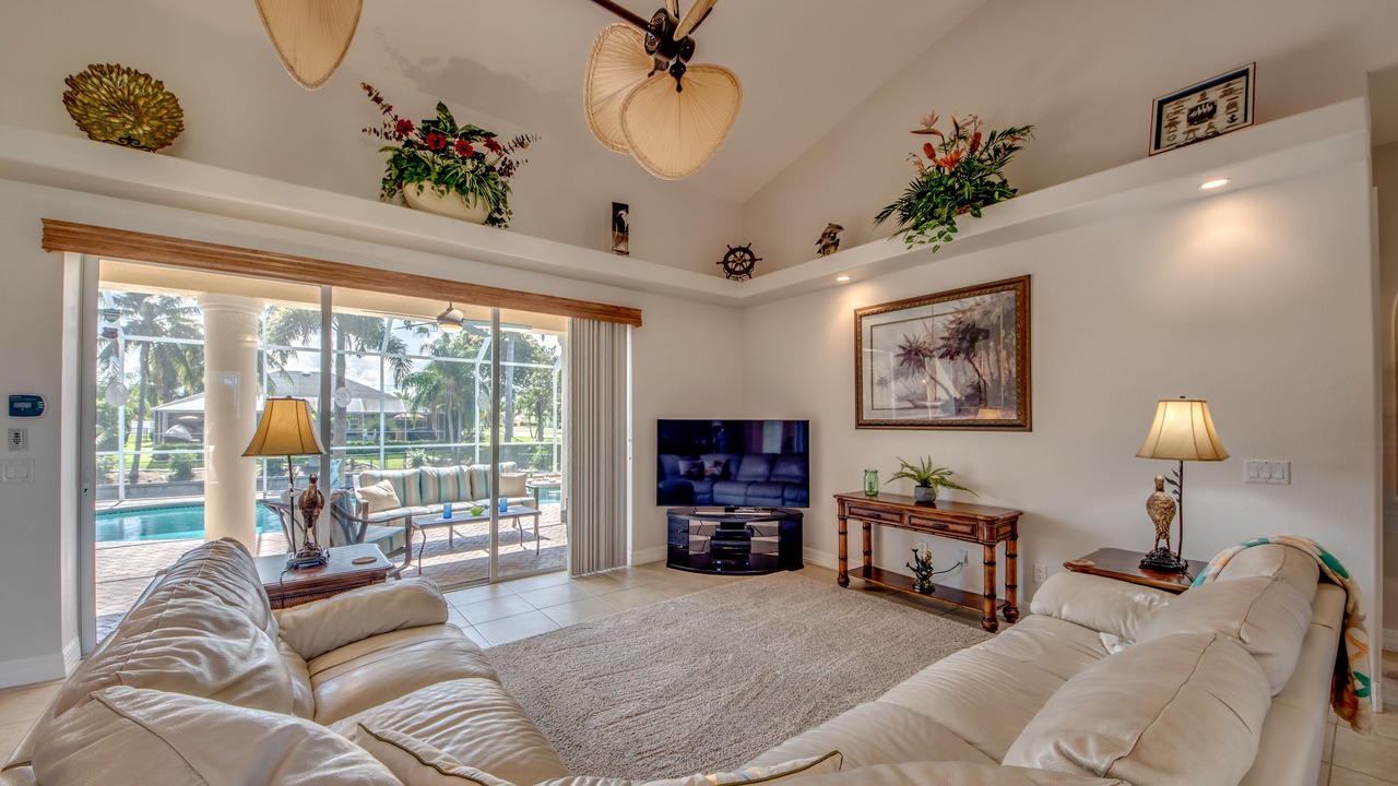 Photo of Livingroom in Trafalgar