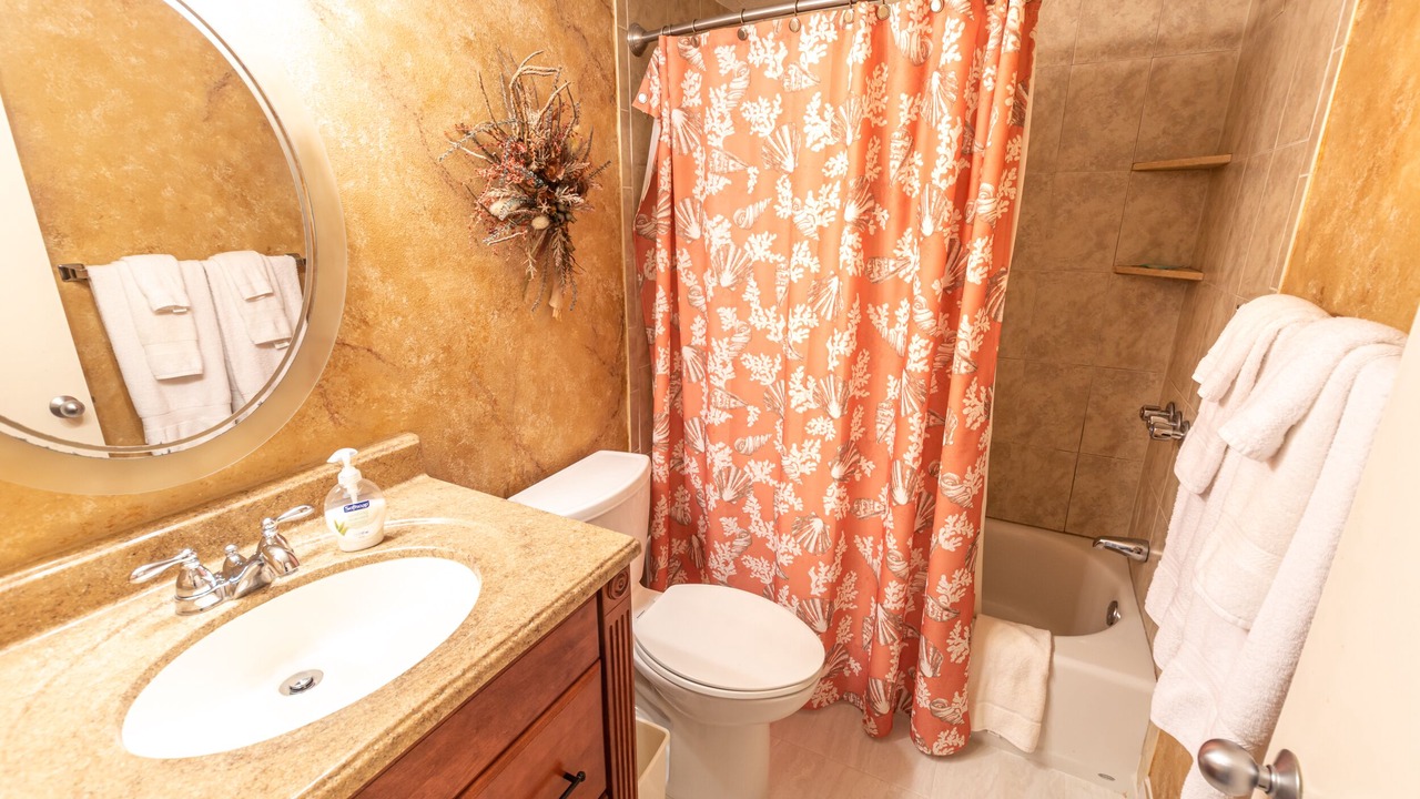 Photo of Bathroom in Indian Harbour Beach