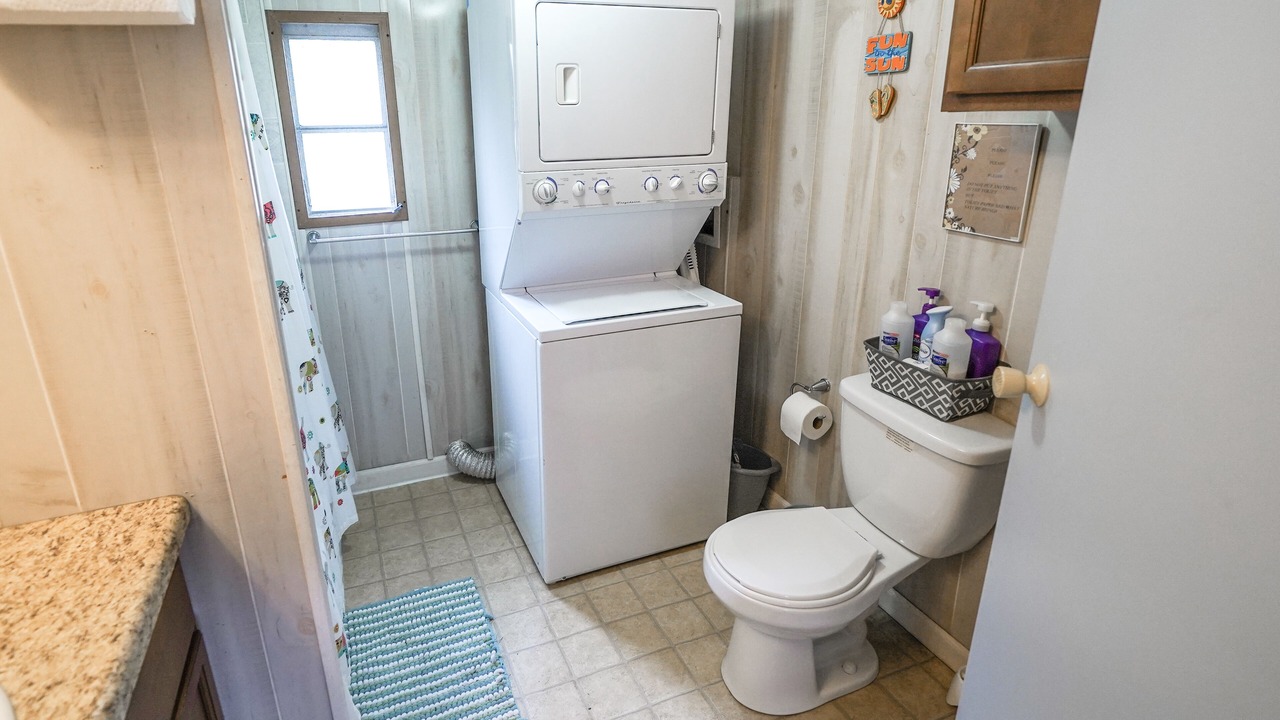 Photo of Bathroom in Dunnellon