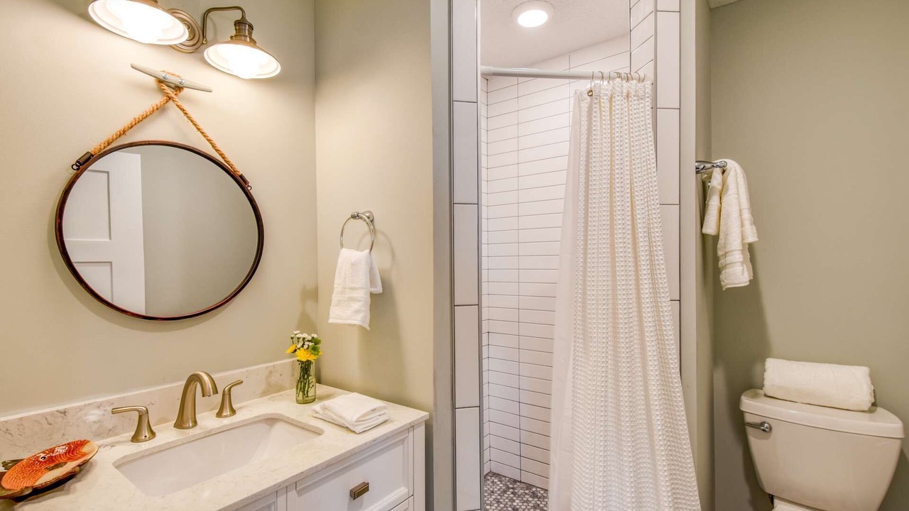 Photo of Bathroom in Butler Beach