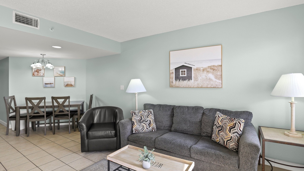 Photo of Livingroom in Belle Vista
