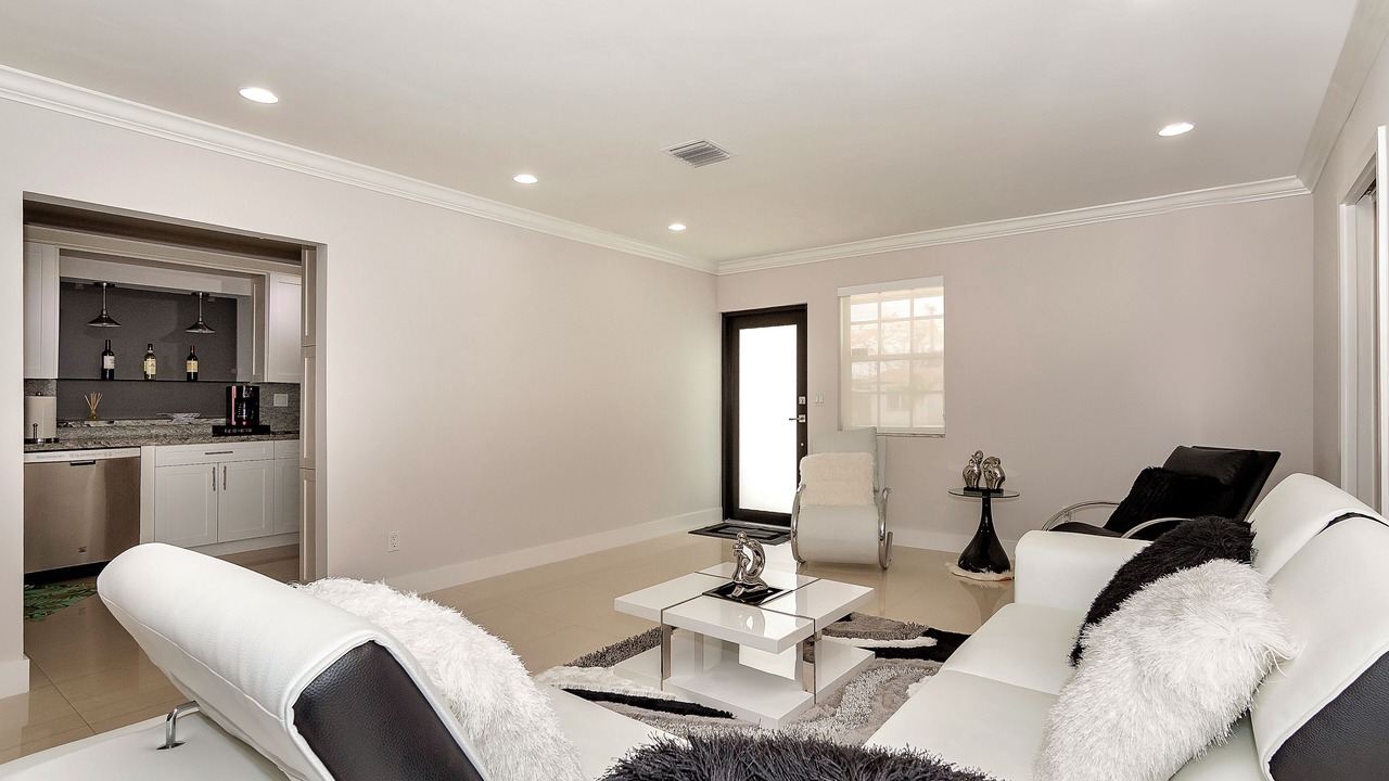 Photo of Livingroom in Cutler Bay