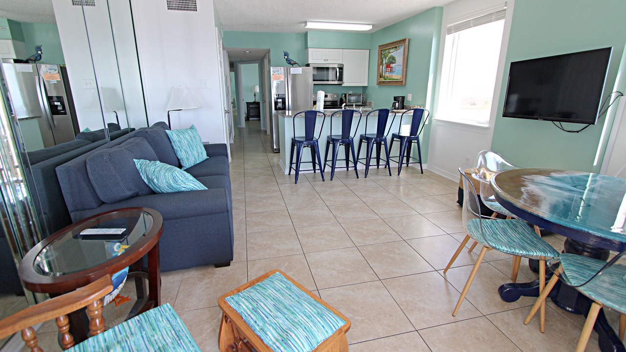 Photo of Livingroom in Ono Island