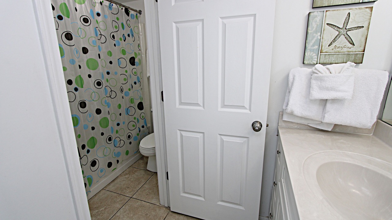 Photo of Bathroom in Ono Island