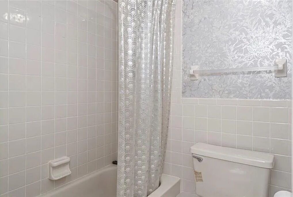 Photo of Bathroom in Dixie Shores
