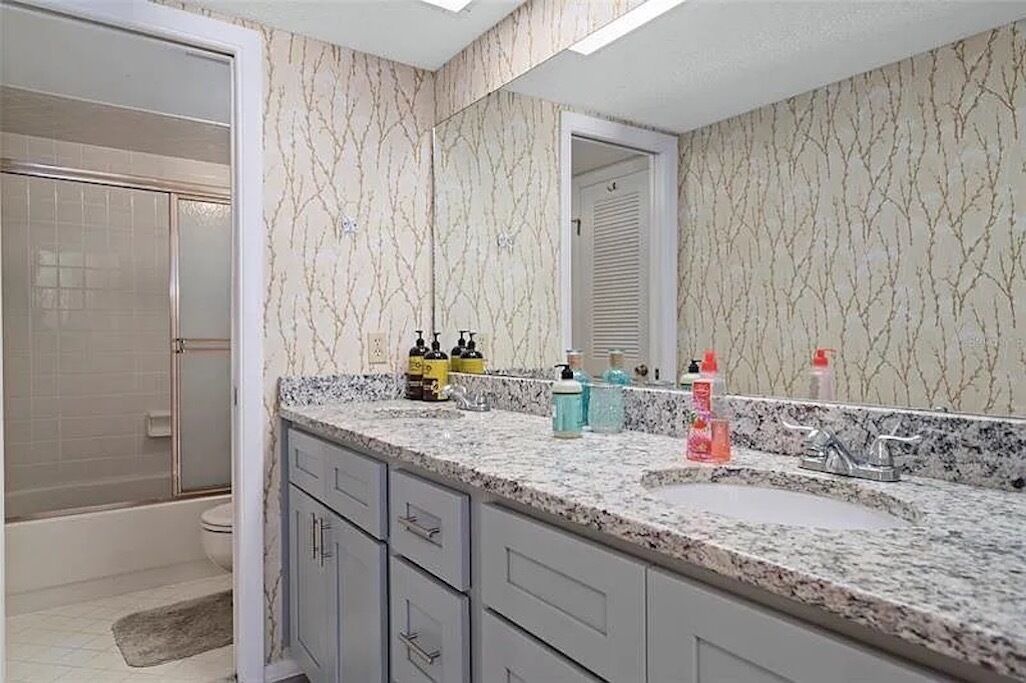 Photo of Bathroom in Dixie Shores