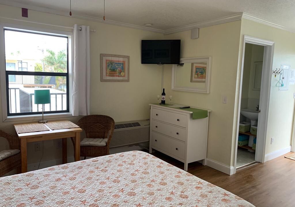 Photo of Bedroom in North Redington Beach