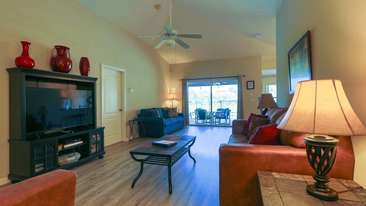 Photo of Livingroom in Silver Creek