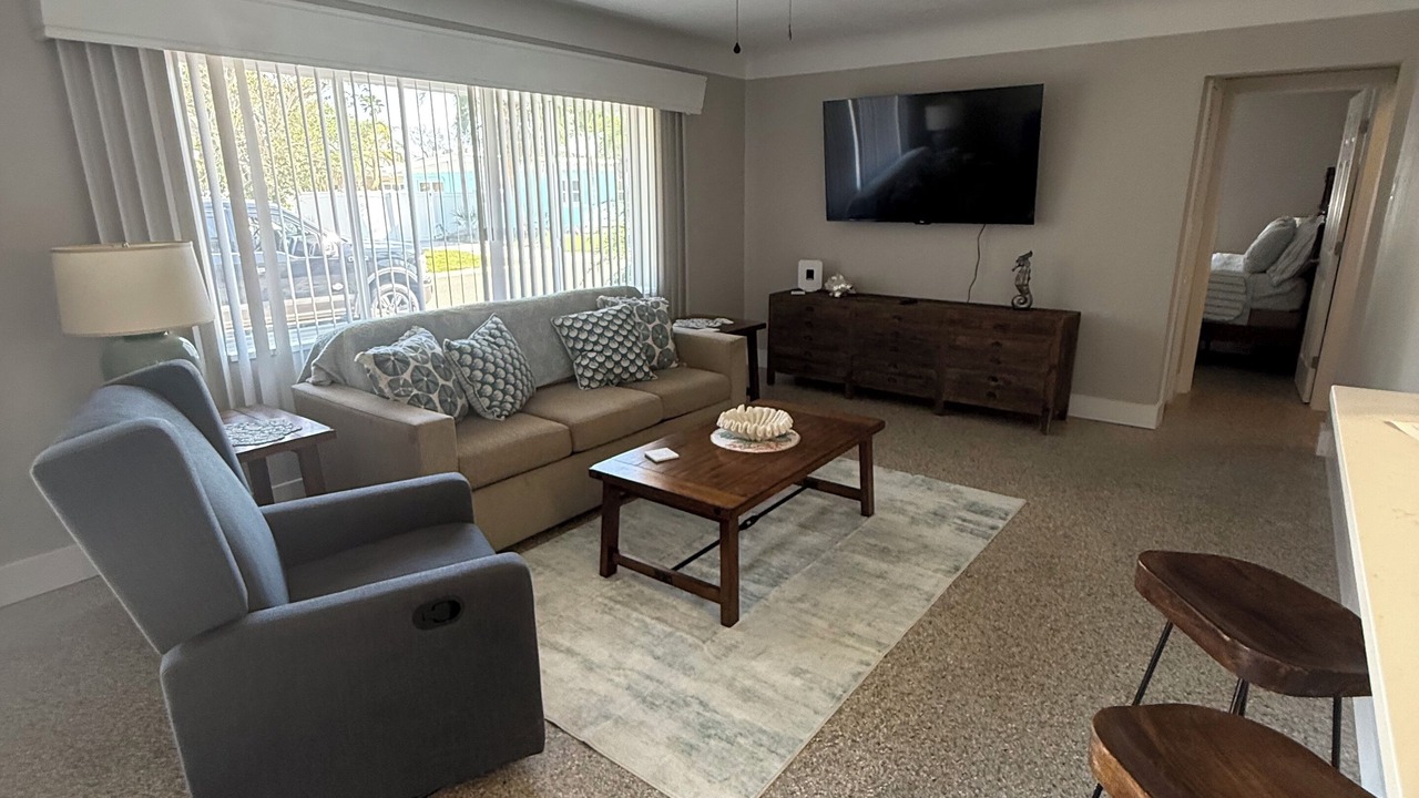 Photo of Livingroom in Redington Beach