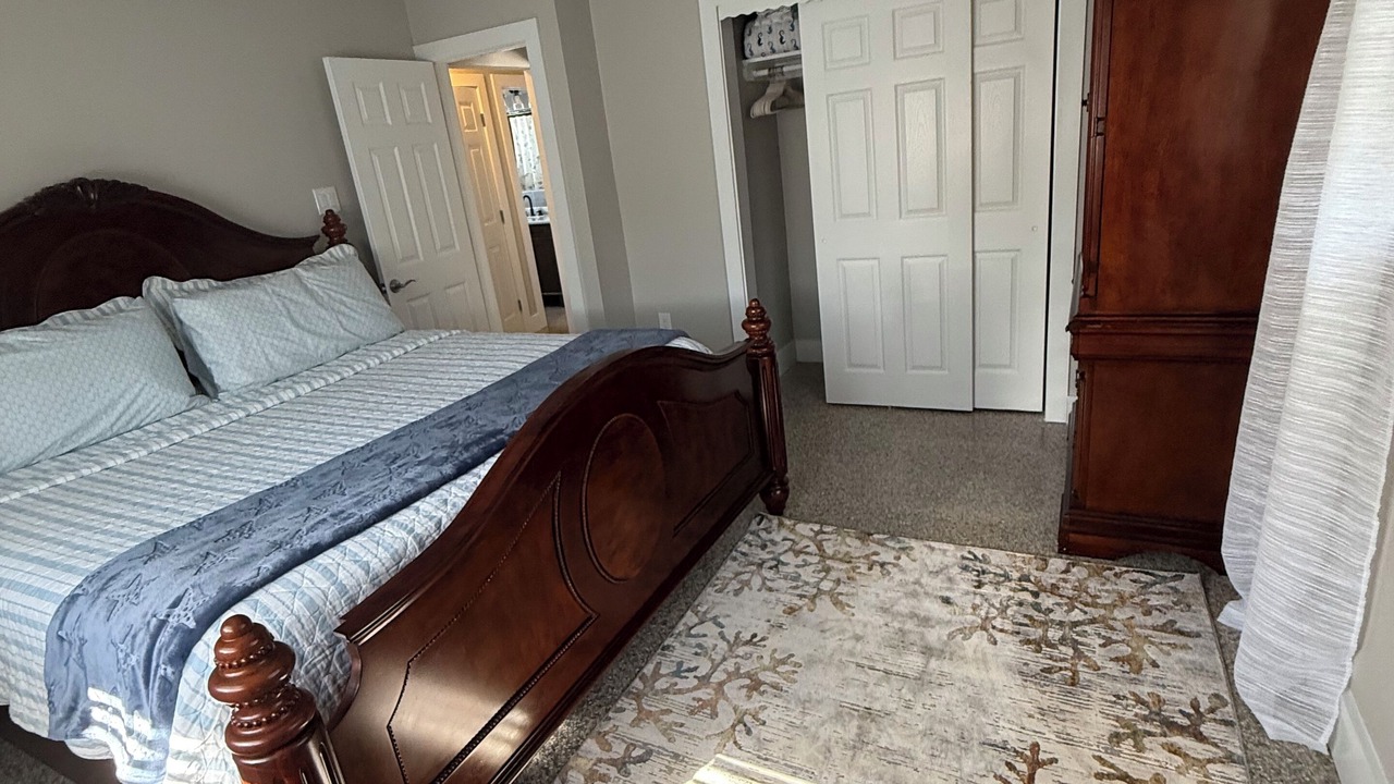 Photo of Bedroom in Redington Beach