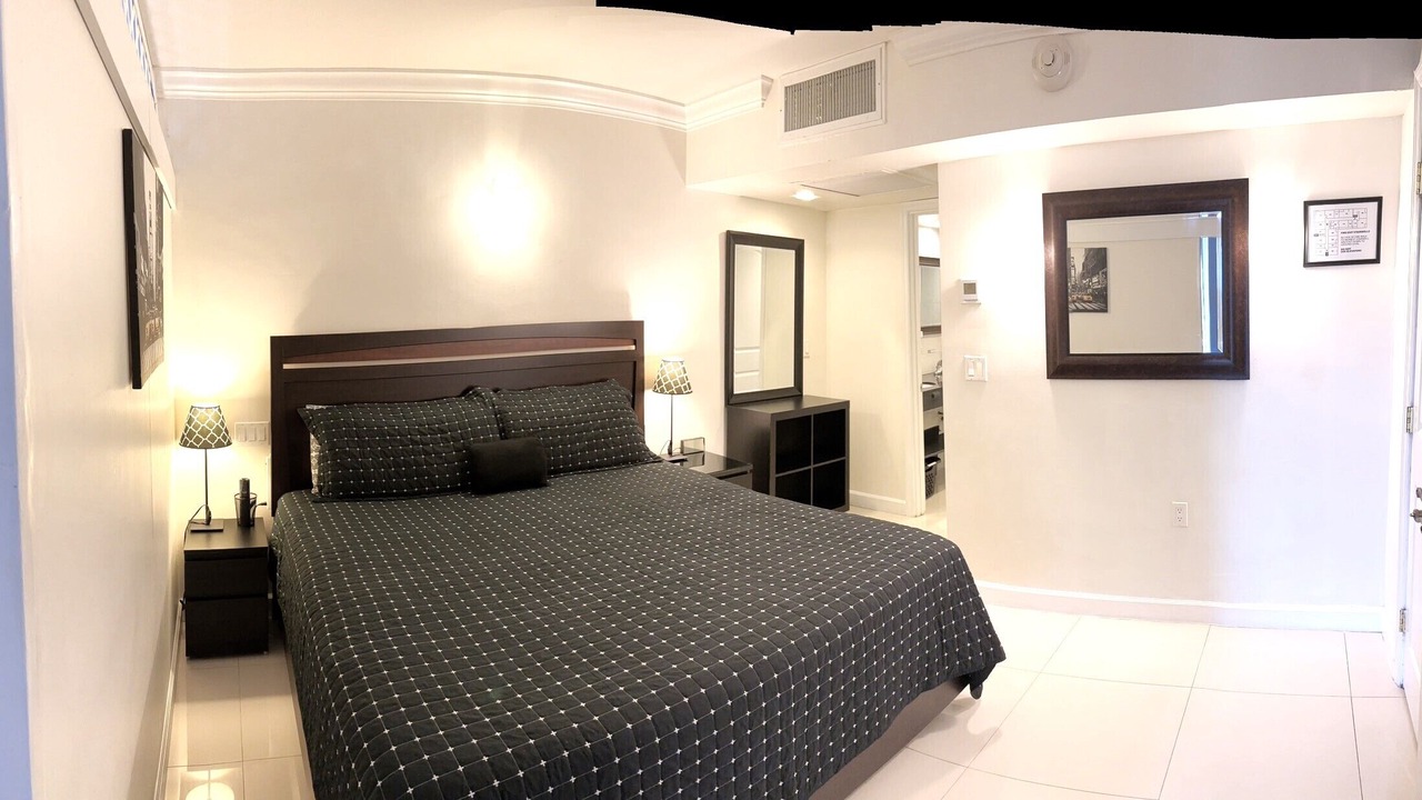 Photo of Bedroom in Galt Mile