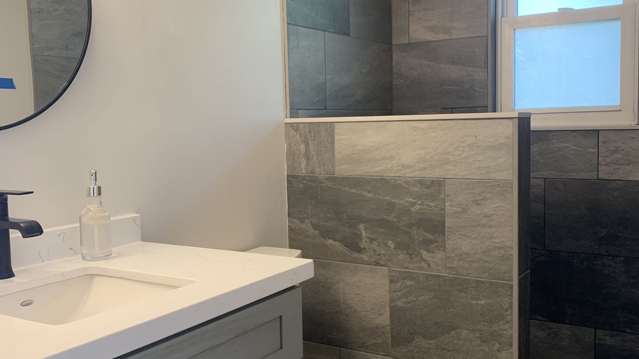 Photo of Bathroom in Hawthorne