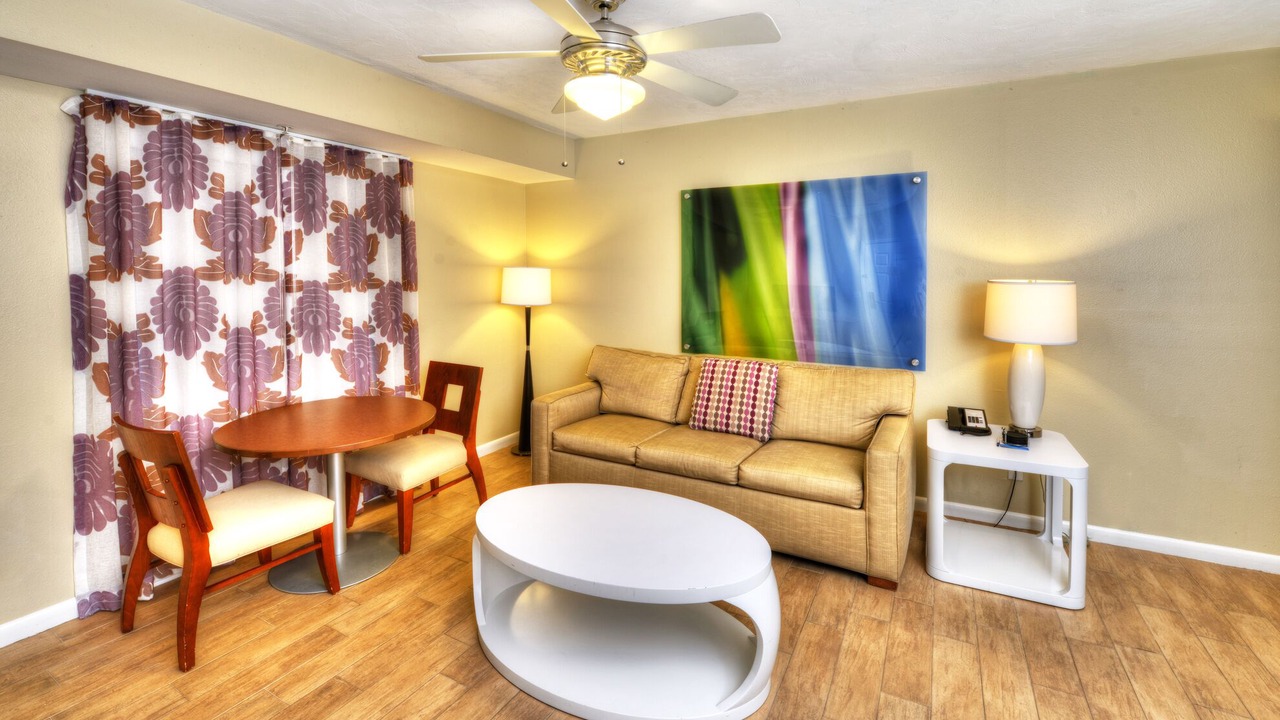 Photo of Livingroom in Brush - Stewarts