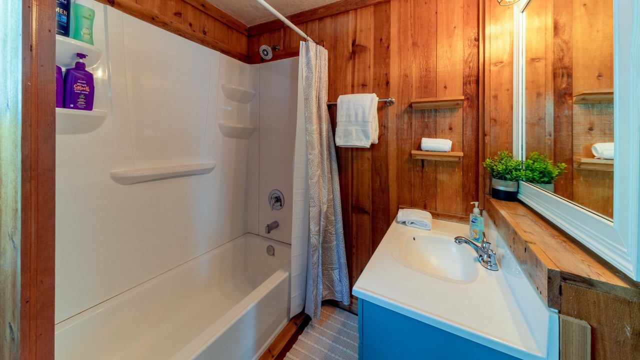 Photo of Bathroom in Ozona