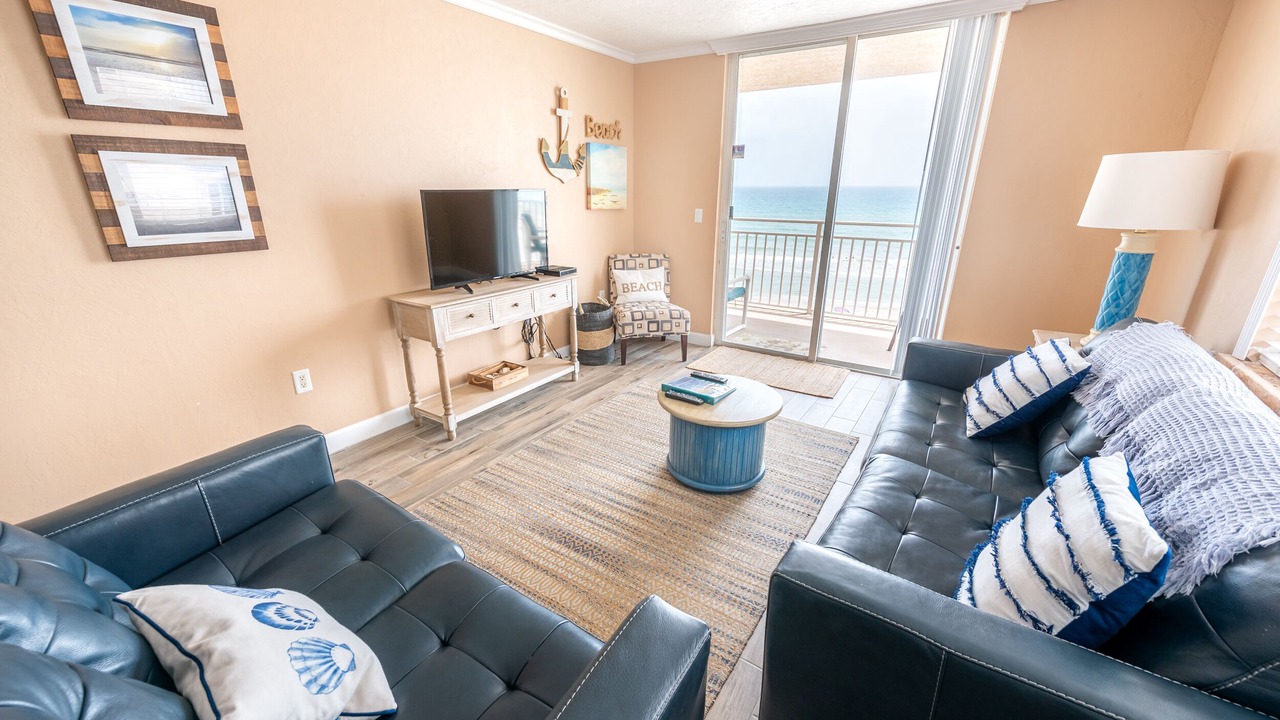 Photo of Livingroom in Indian Harbour Beach