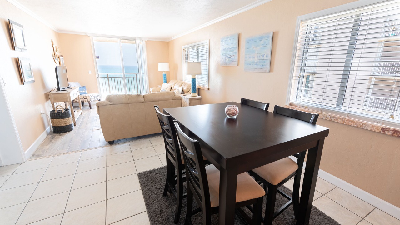 Photo of Livingroom in Indian Harbour Beach