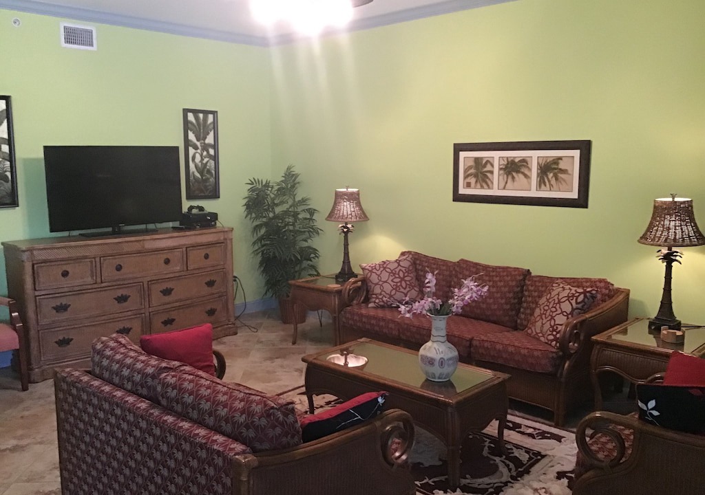 Photo of Livingroom in Bonita Shores