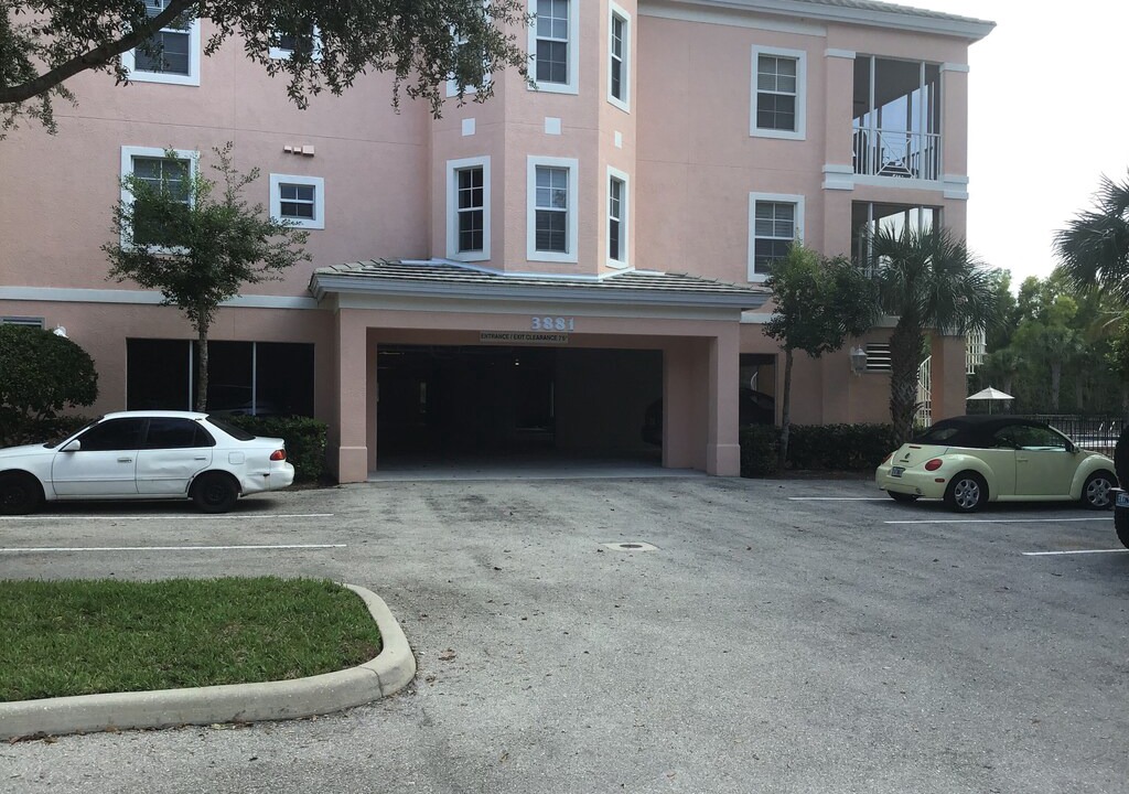 Photo of Buildings in Bonita Shores
