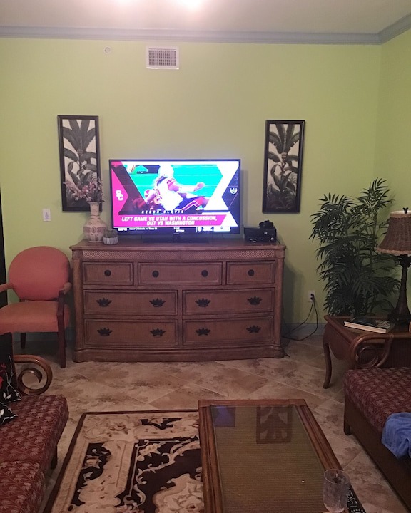Photo of Livingroom in Bonita Shores