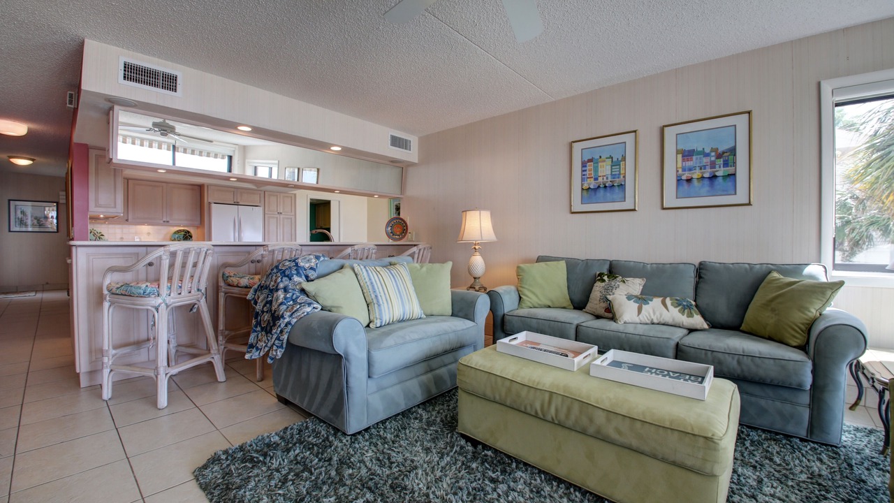 Photo of Livingroom in Belleair Beach
