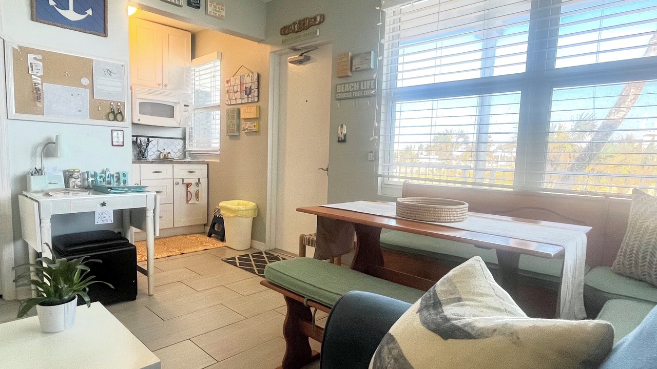 Photo of Livingroom in Lenox Park