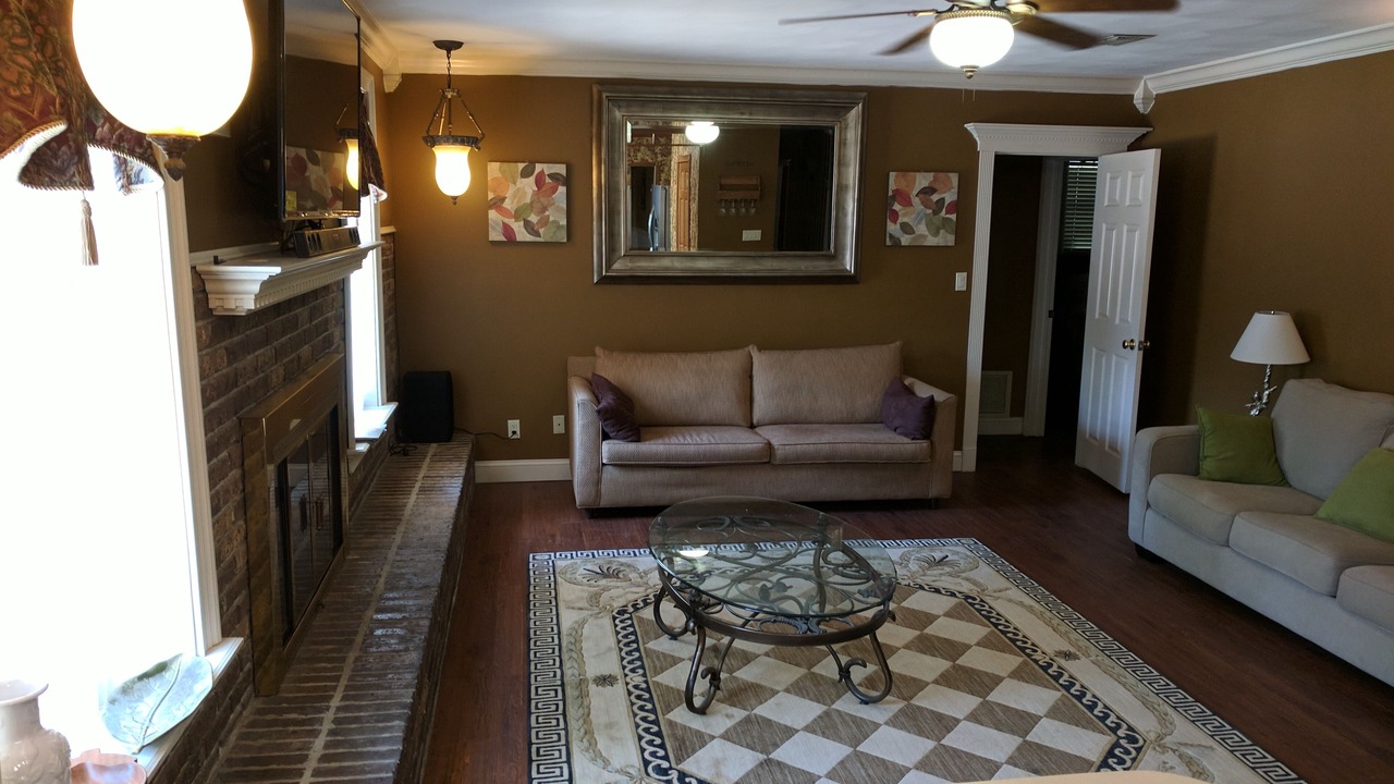 Photo of Livingroom in Jacksonville