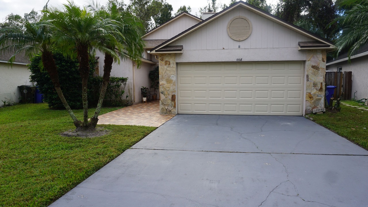 Photo of Outdoor in Alafaya Woods
