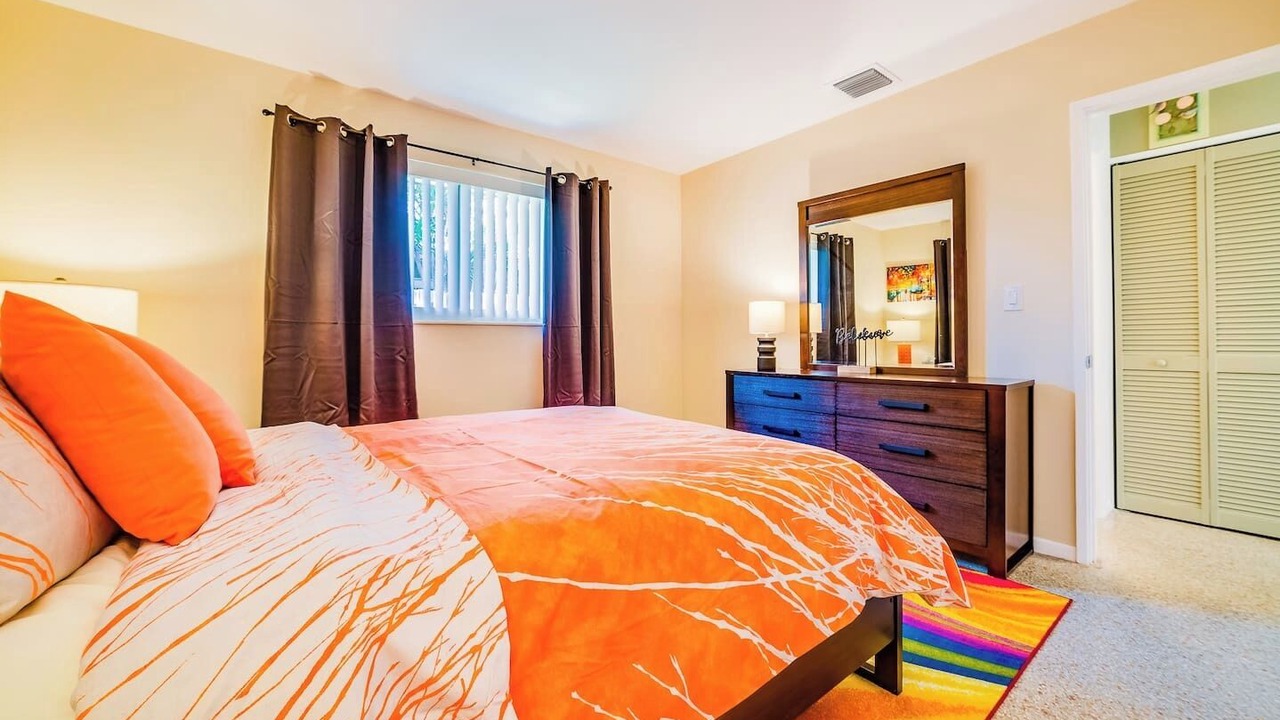 Photo of Bedroom in Poinsettia Heights