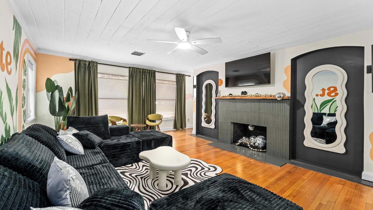 Photo of Livingroom in St. Petersburg - Clearwater