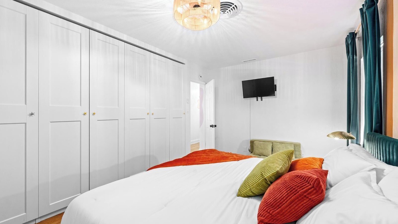Photo of Bedroom in St. Petersburg - Clearwater