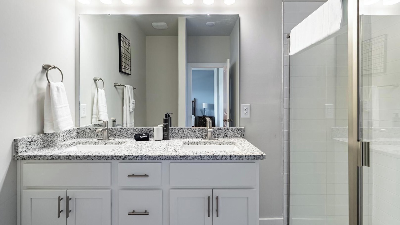Photo of Bathroom in Longs