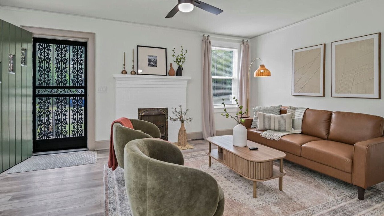 Photo of Livingroom in Columbia