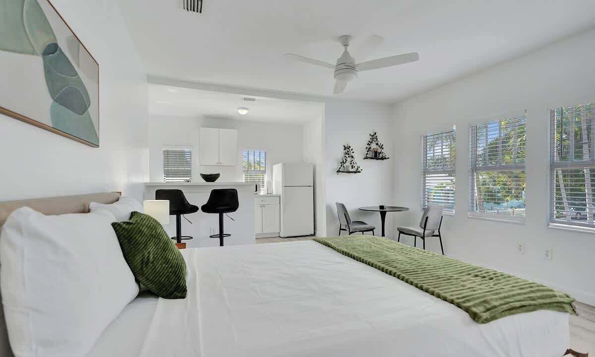 Photo of Bedroom in Mango Groves