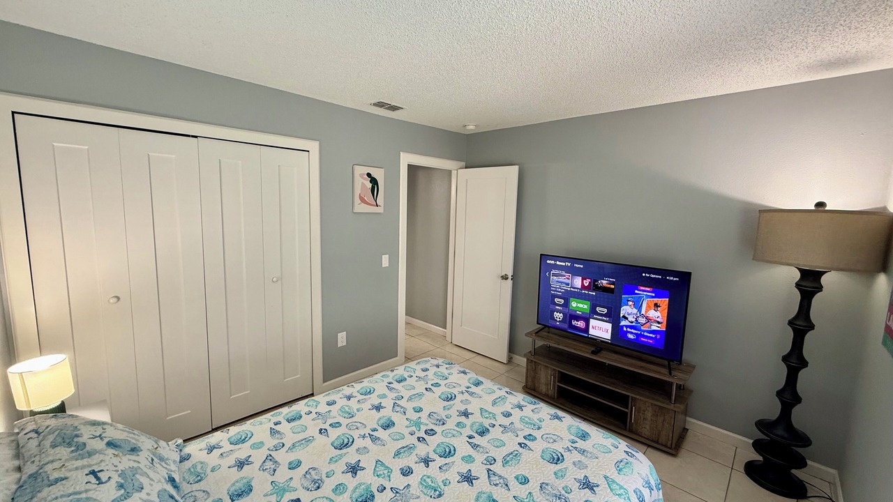 Photo of Bedroom in Florida Pines