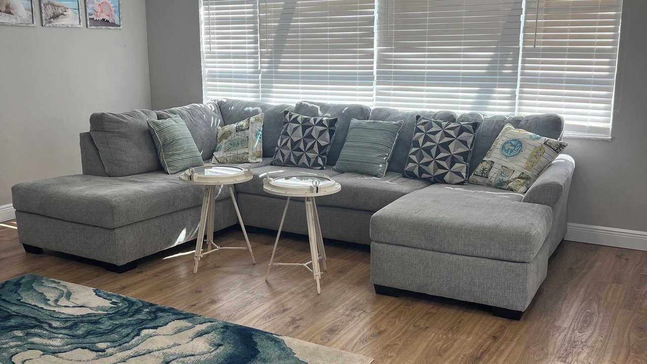 Photo of Livingroom in Fort Myers Shores