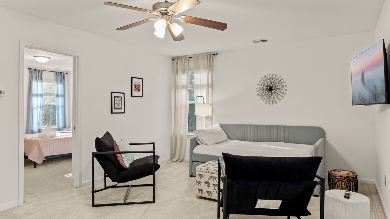 Photo of Bedroom in Steele Creek