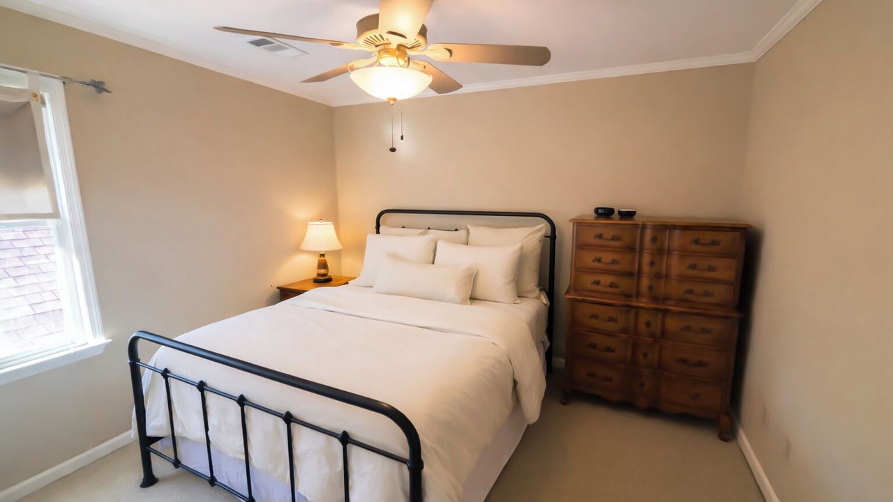 Photo of Bedroom in Martinez
