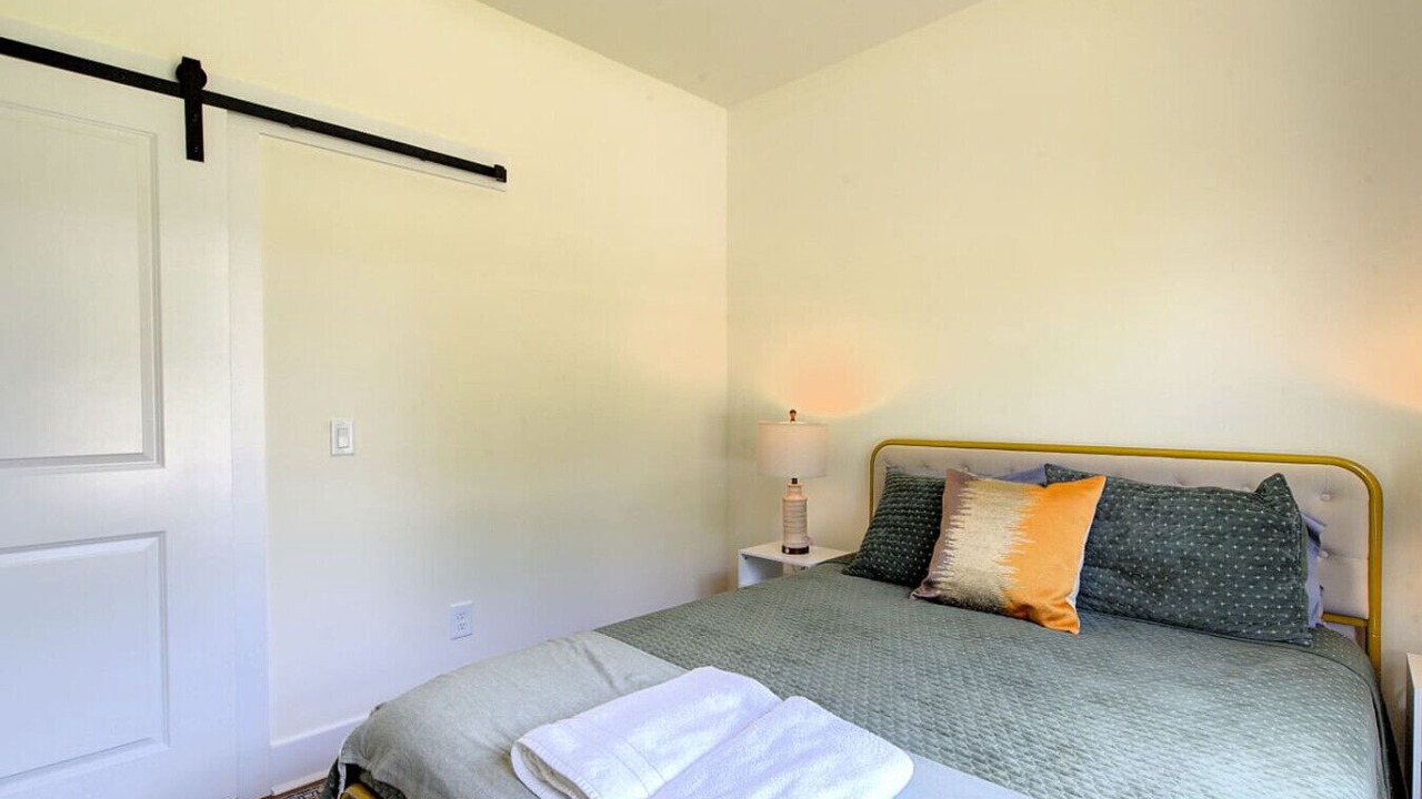 Photo of Bedroom in Spartanburg