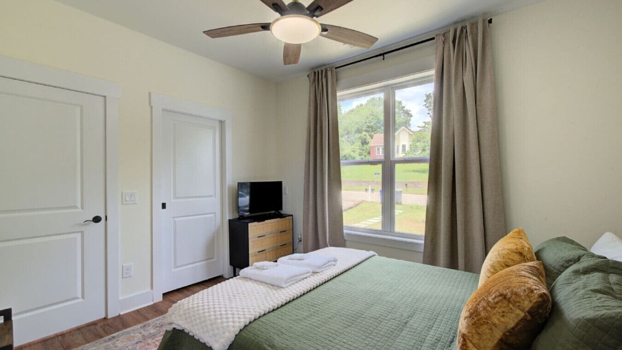 Photo of Bedroom in Spartanburg