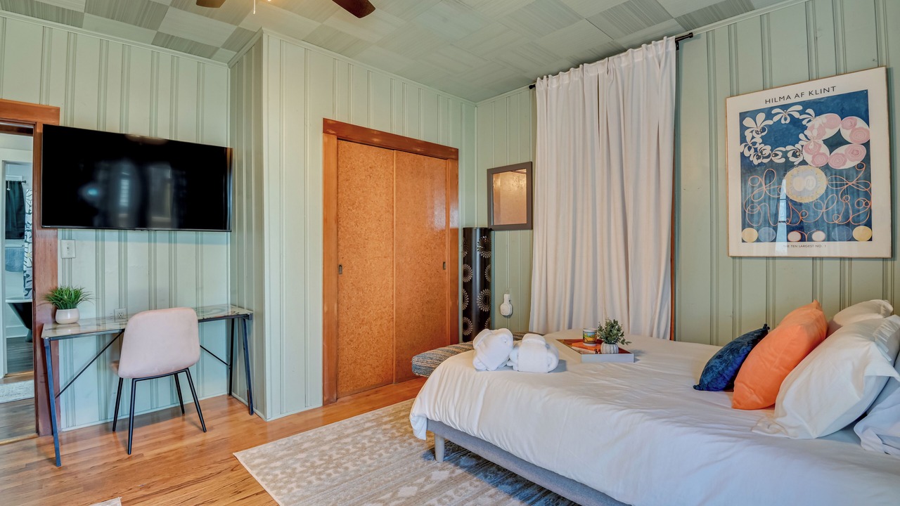 Photo of Bedroom in West End