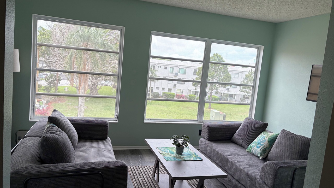 Photo of Livingroom in On Top of The World