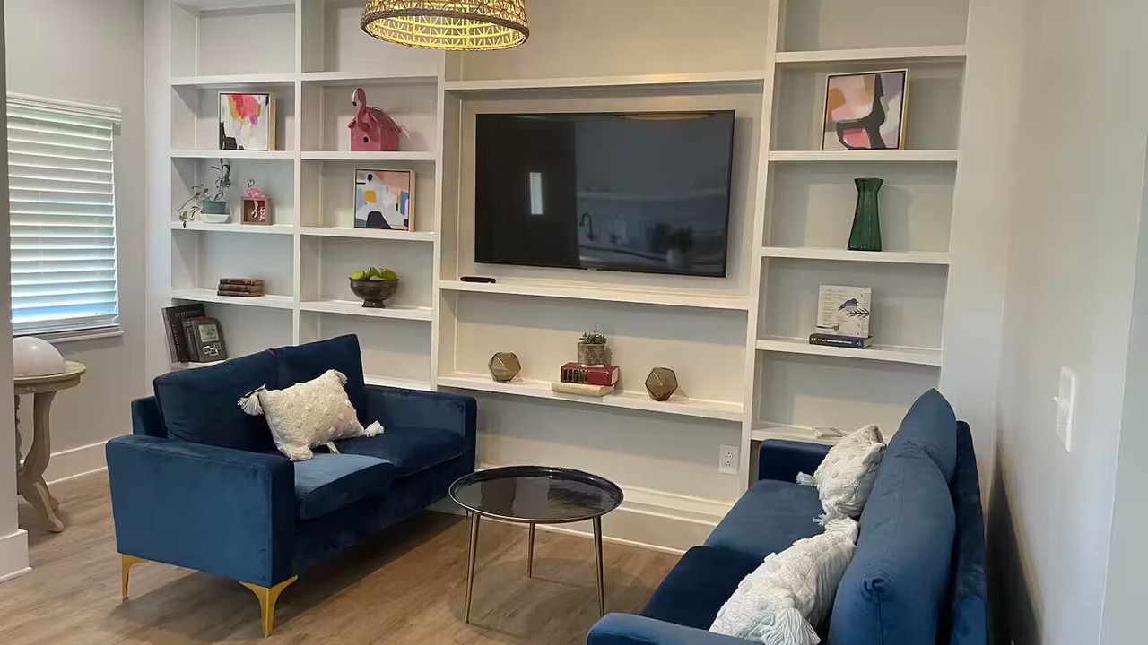 Photo of Livingroom in Red Bank
